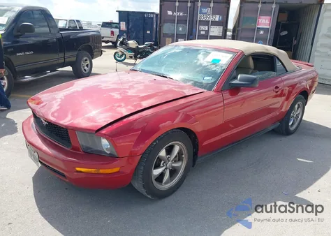 2008 Ford Mustang V6 Deluxe/V6 Premium из США, поврежденный, VIN 1ZVHT84N985204855